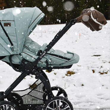 So schützt Du Dein Baby vor Kälte: 7 Tipps für den Winterspaziergang mit Kinderwagen